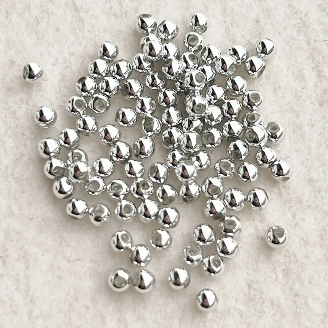 Perlen 3 mm in echt versilbert – Bild 5 – Chiemgauer Heimatwerk Trachten-Onlineshop Perlen 3 mm in echt versilbert - Bild 5 - Chiemgauer Heimatwerk Trachten-Onlineshop