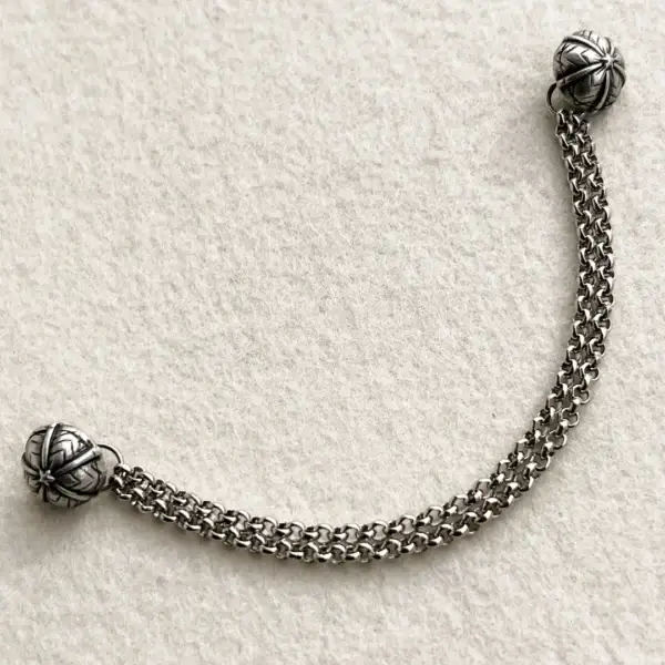 Trachtenkettl Giletkettl antik-silber matt – Bild 1 – Chiemgauer Heimatwerk Trachten-Onlineshop Trachtenkettl Giletkettl antik-silber matt - Bild 1 - Chiemgauer Heimatwerk Trachten-Onlineshop
