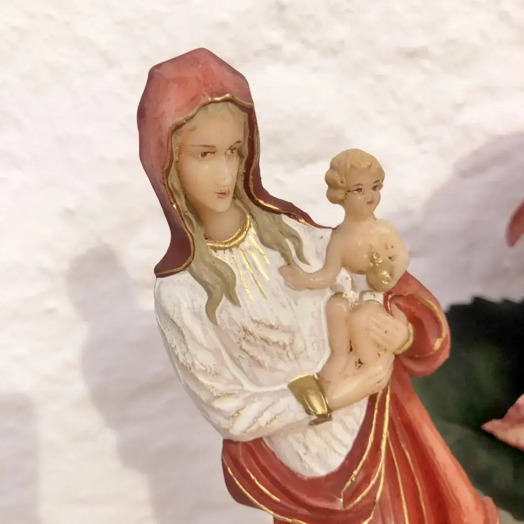 Wachsfigur Madonna Mutter Gottes mit Kind No. 1 – Bild 7 – Chiemgauer Heimatwerk Trachten-Onlineshop Wachsfigur Madonna Mutter Gottes mit Kind No. 1 - Bild 7 - Chiemgauer Heimatwerk Trachten-Onlineshop