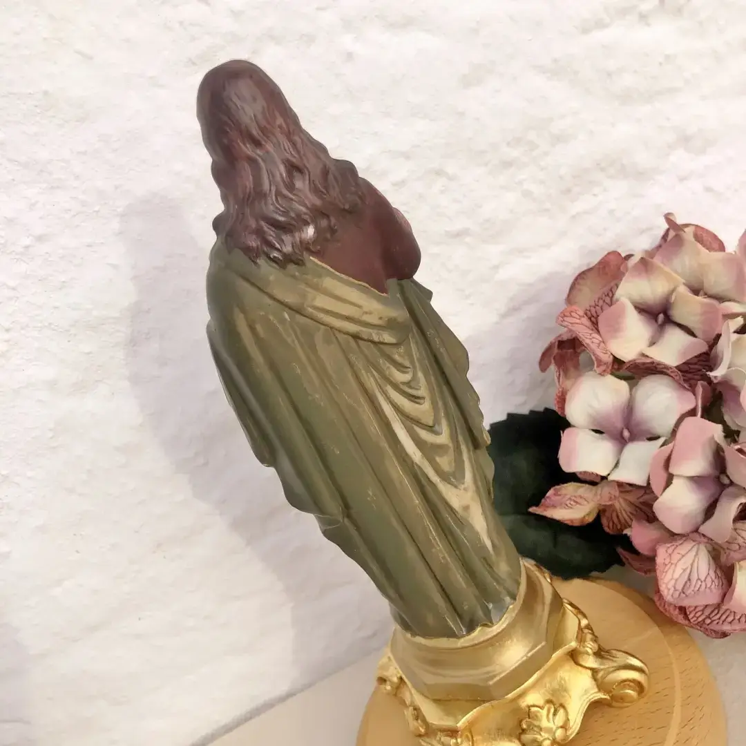 Wachsfigur Herz Jesu – Bild 13 – Chiemgauer Heimatwerk Trachten-Onlineshop Wachsfigur Herz Jesu - Bild 13 - Chiemgauer Heimatwerk Trachten-Onlineshop