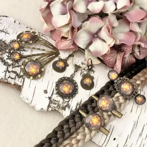 Dirndlschmuck Trachtenschmuck-Set für Damen No. 191 – Bild 1 – Chiemgauer Heimatwerk Trachten-Onlineshop Dirndlschmuck Trachtenschmuck-Set für Damen No. 191 - Bild 1 - Chiemgauer Heimatwerk Trachten-Onlineshop