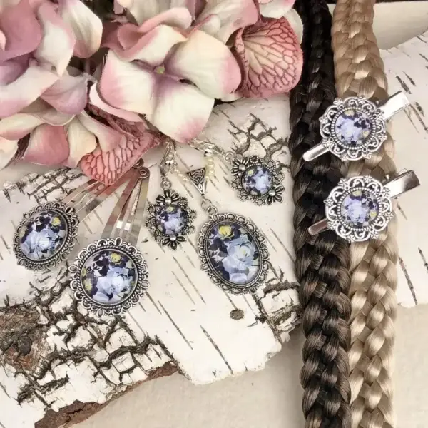 Dirndlschmuck Trachtenschmuck-Set für Damen No. 201 – Bild 1 – Chiemgauer Heimatwerk Trachten-Onlineshop Dirndlschmuck Trachtenschmuck-Set für Damen No. 201 - Bild 1 - Chiemgauer Heimatwerk Trachten-Onlineshop