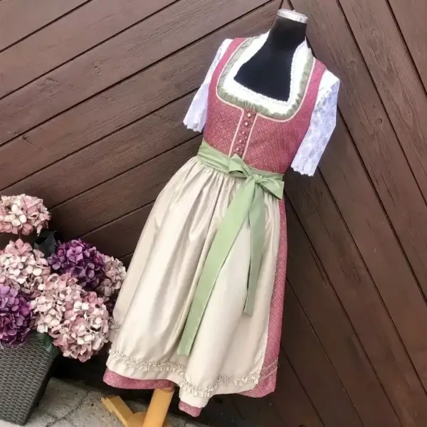 Hammerschmid Dirndl rot-taupe – Bild 1 – Chiemgauer Heimatwerk Trachten-Onlineshop Hammerschmid Dirndl rot-taupe - Bild 1 - Chiemgauer Heimatwerk Trachten-Onlineshop