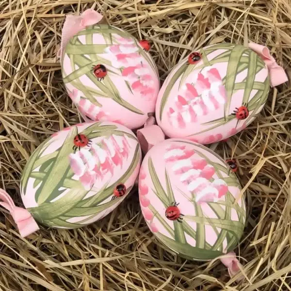 Handbemalte Ostereier mit Marienkäfer rosa – Bild 1 – Chiemgauer Heimatwerk Trachten-Onlineshop Handbemalte Ostereier mit Marienkäfer rosa - Bild 1 - Chiemgauer Heimatwerk Trachten-Onlineshop