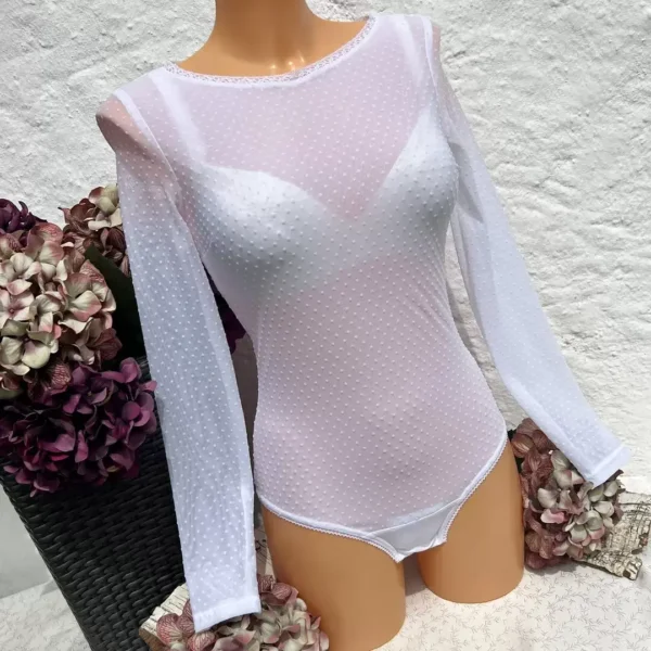 Hochgeschlossener Waldorff Body langarm aus Tupfentüll weiß – Bild 1 – Chiemgauer Heimatwerk Trachten-Onlineshop Hochgeschlossener Waldorff Body langarm aus Tupfentüll weiß - Bild 1 - Chiemgauer Heimatwerk Trachten-Onlineshop