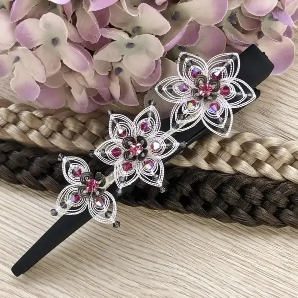 Cordonett-Blüten Trachten-Haarspange pink – Bild 1 – Chiemgauer Heimatwerk traditioneller Trachten-Onlineshop Cordonett-Blüten Trachten-Haarspange pink - Bild 1 - Chiemgauer Heimatwerk traditioneller Trachten-Onlineshop