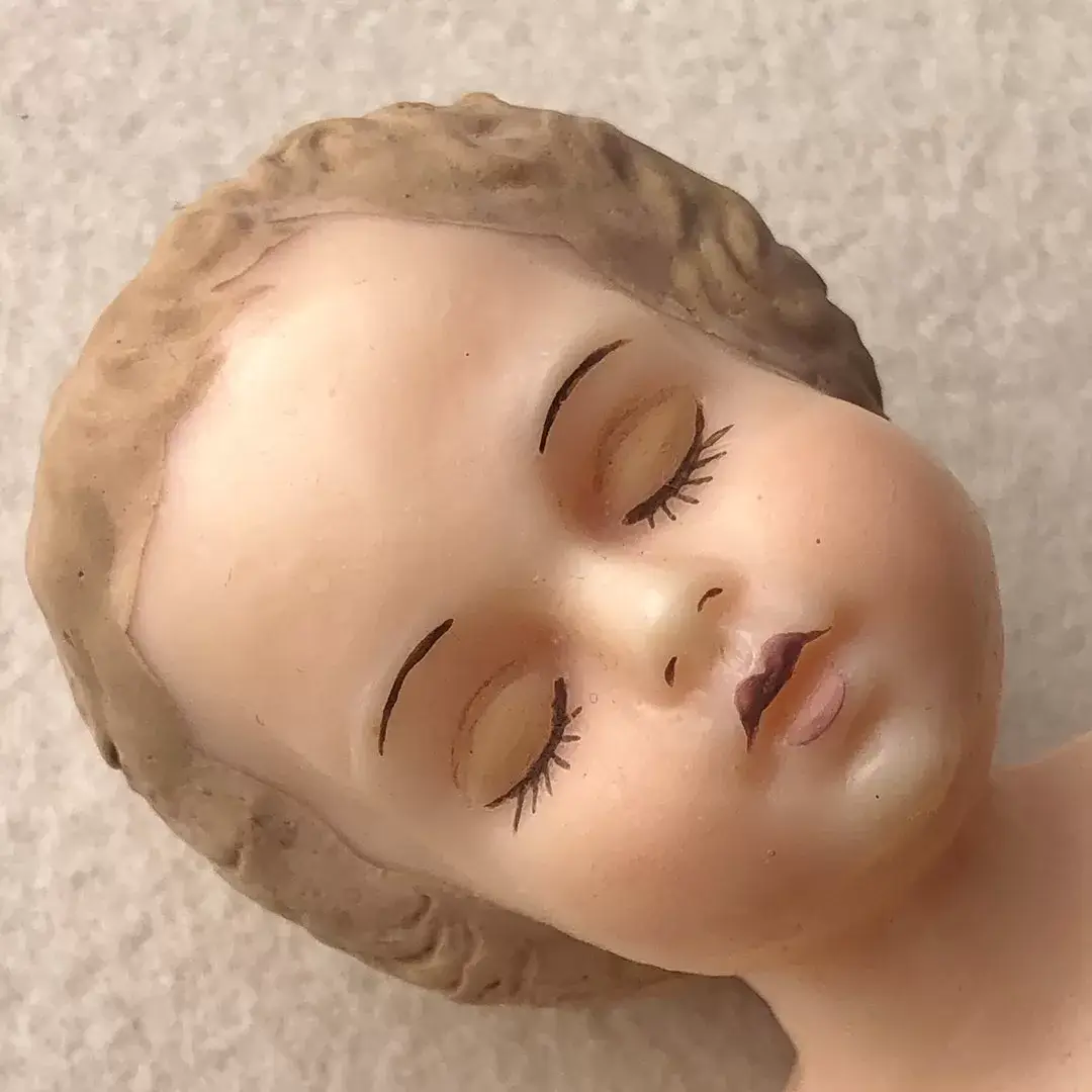 Fatschnkindl Wachskopf handgefertigte Wachsmodel für Klosterarbeit No. 3 – Bild 3 – Chiemgauer Heimatwerk Trachten-Onlineshop Fatschnkindl Wachskopf handgefertigte Wachsmodel für Klosterarbeit No. 3 - Bild 3 - Chiemgauer Heimatwerk Trachten-Onlineshop
