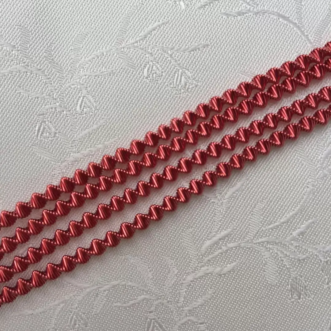 Boulliondraht Zackenboullion dick in rot – Bild 13 – Chiemgauer Heimatwerk traditioneller Trachten-Onlineshop Boulliondraht Zackenboullion dick in rot - Bild 13 - Chiemgauer Heimatwerk traditioneller Trachten-Onlineshop