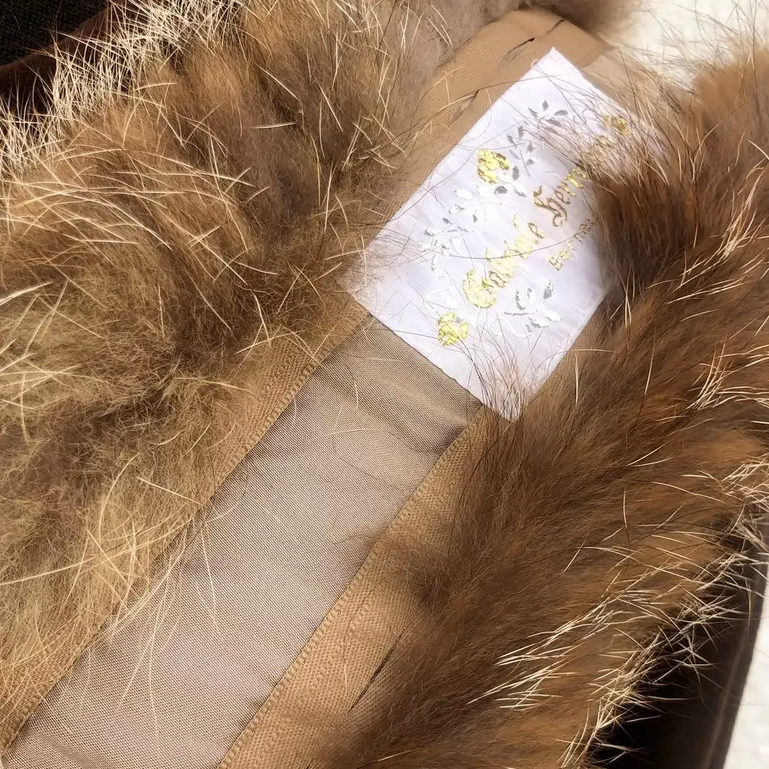 Kapuzenverbrämung aus Rotfuchs groß – Bild 24 – Chiemgauer Heimatwerk Trachten-Onlineshop Kapuzenverbrämung aus Rotfuchs groß - Bild 24 - Chiemgauer Heimatwerk Trachten-Onlineshop