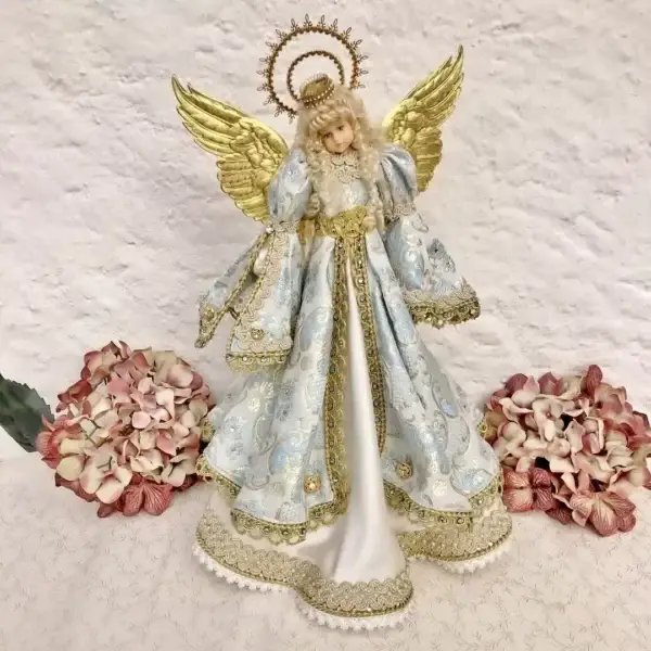 Klosterarbeit Weihnachtsengel in creme-aquamarine – Bild 1 – Chiemgauer Heimatwerk Trachten-Onlineshop Klosterarbeit Weihnachtsengel in creme-aquamarine - Bild 1 - Chiemgauer Heimatwerk Trachten-Onlineshop