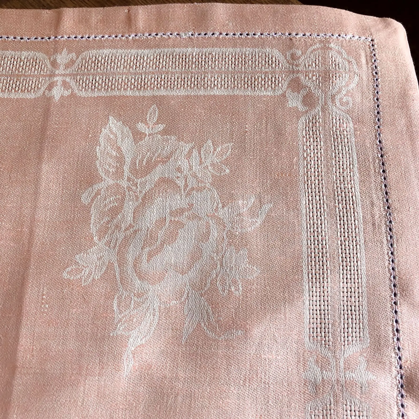 Leinen Serviette in altrosa – Bild 10 – Chiemgauer Heimatwerk Trachten-Onlineshop Leinen Serviette in altrosa - Bild 10 - Chiemgauer Heimatwerk Trachten-Onlineshop