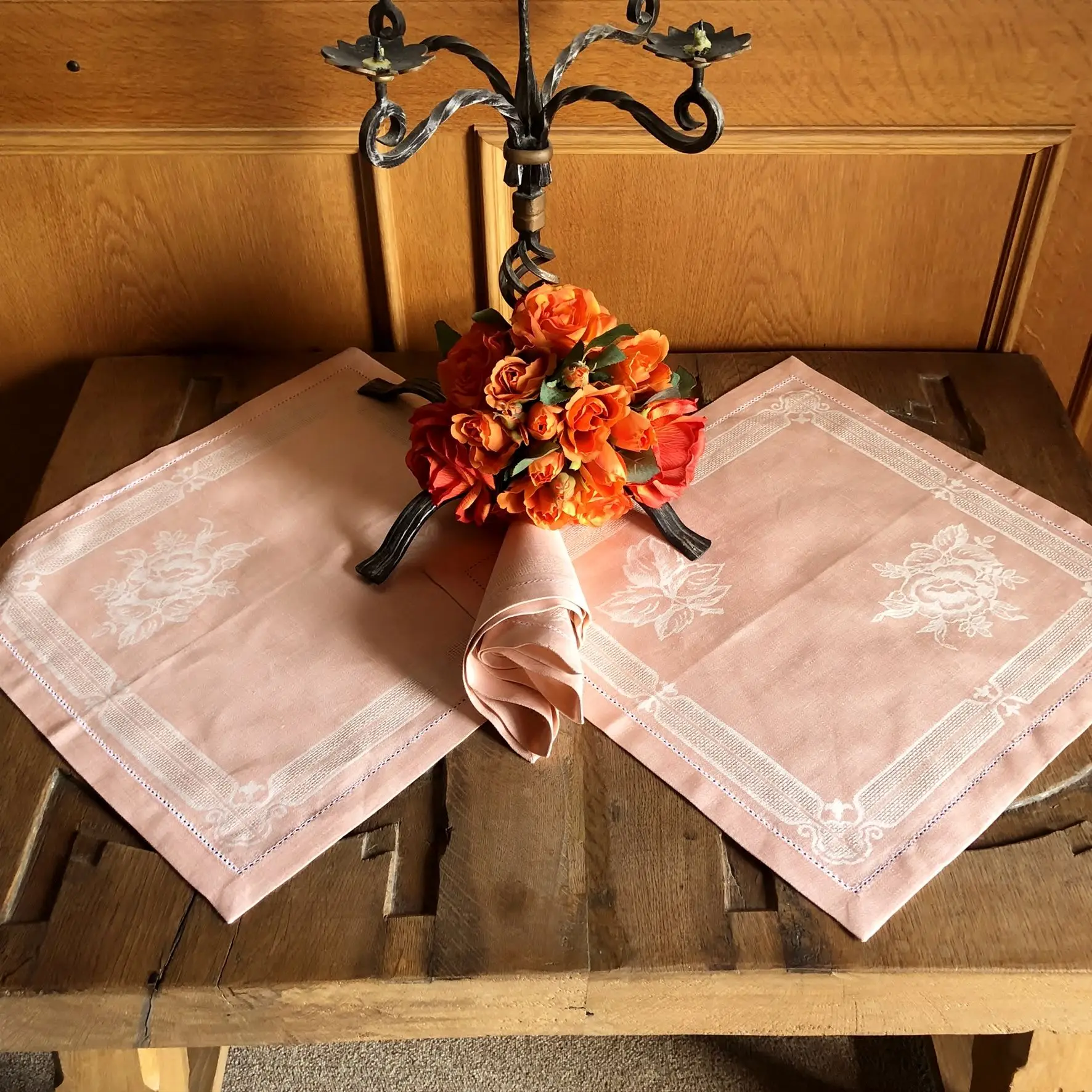 Leinen Serviette in altrosa – Bild 2 – Chiemgauer Heimatwerk Trachten-Onlineshop Leinen Serviette in altrosa - Bild 2 - Chiemgauer Heimatwerk Trachten-Onlineshop