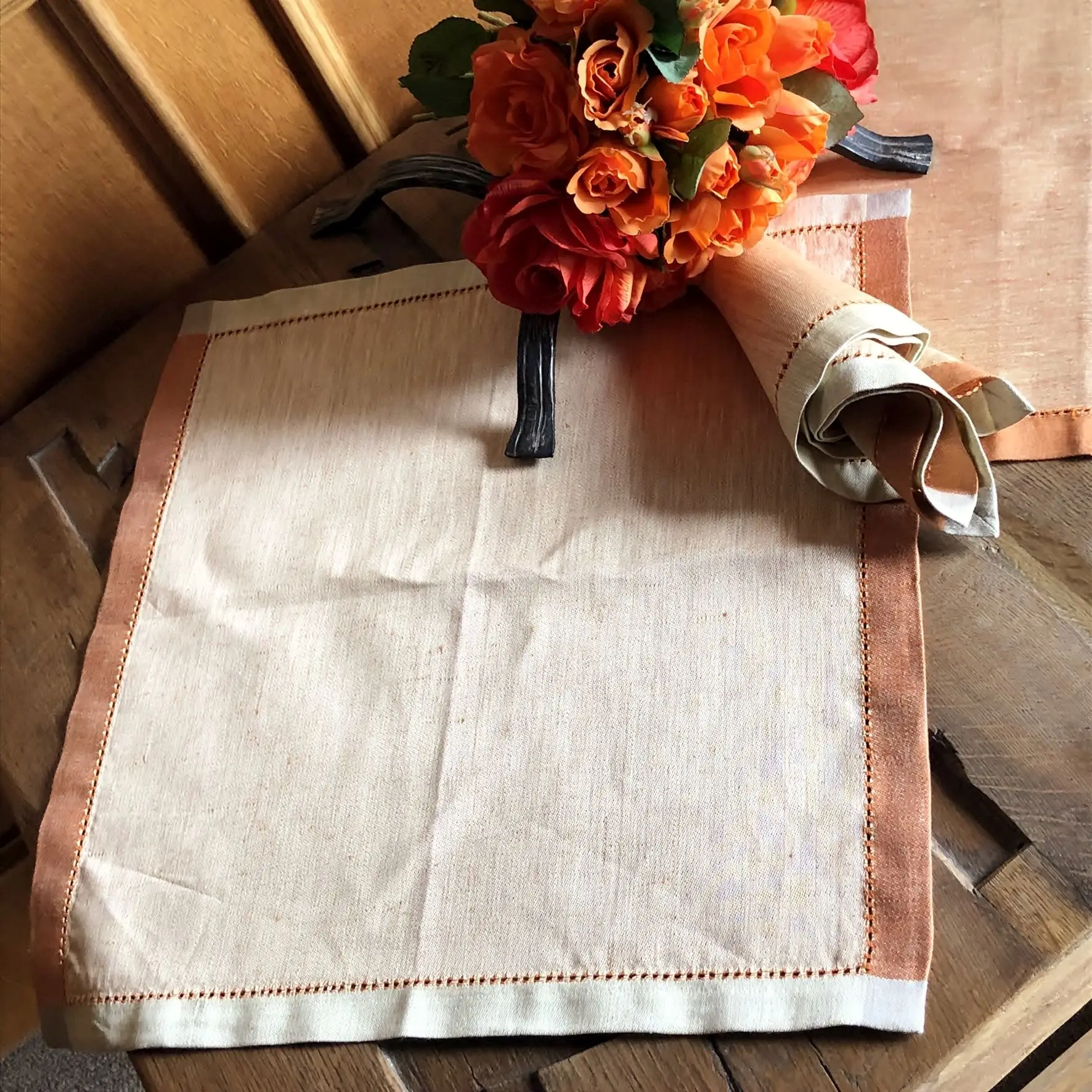 Leinen Serviette in terrakotta – Bild 10 – Chiemgauer Heimatwerk Trachten-Onlineshop Leinen Serviette in terrakotta - Bild 10 - Chiemgauer Heimatwerk Trachten-Onlineshop
