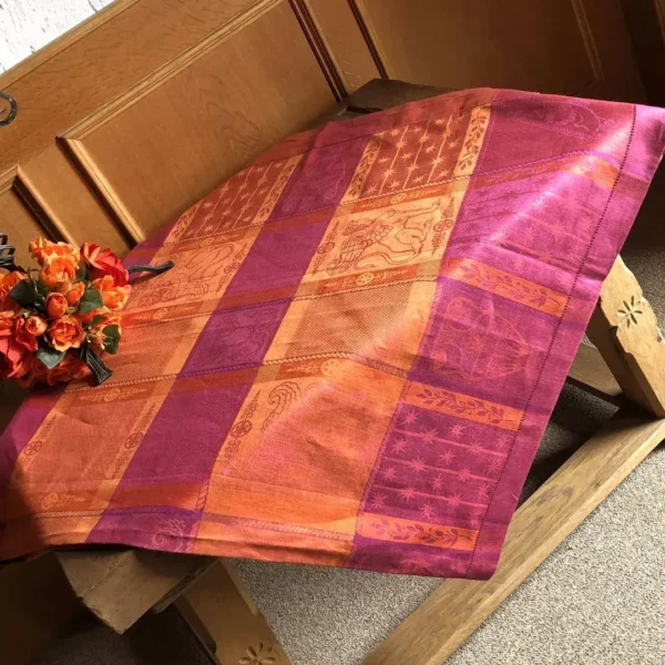 Leinen Tischdecke in orange-fuchsia No. 1 – Bild 25 – Chiemgauer Heimatwerk Trachten-Onlineshop Leinen Tischdecke in orange-fuchsia No. 1 - Bild 25 - Chiemgauer Heimatwerk Trachten-Onlineshop