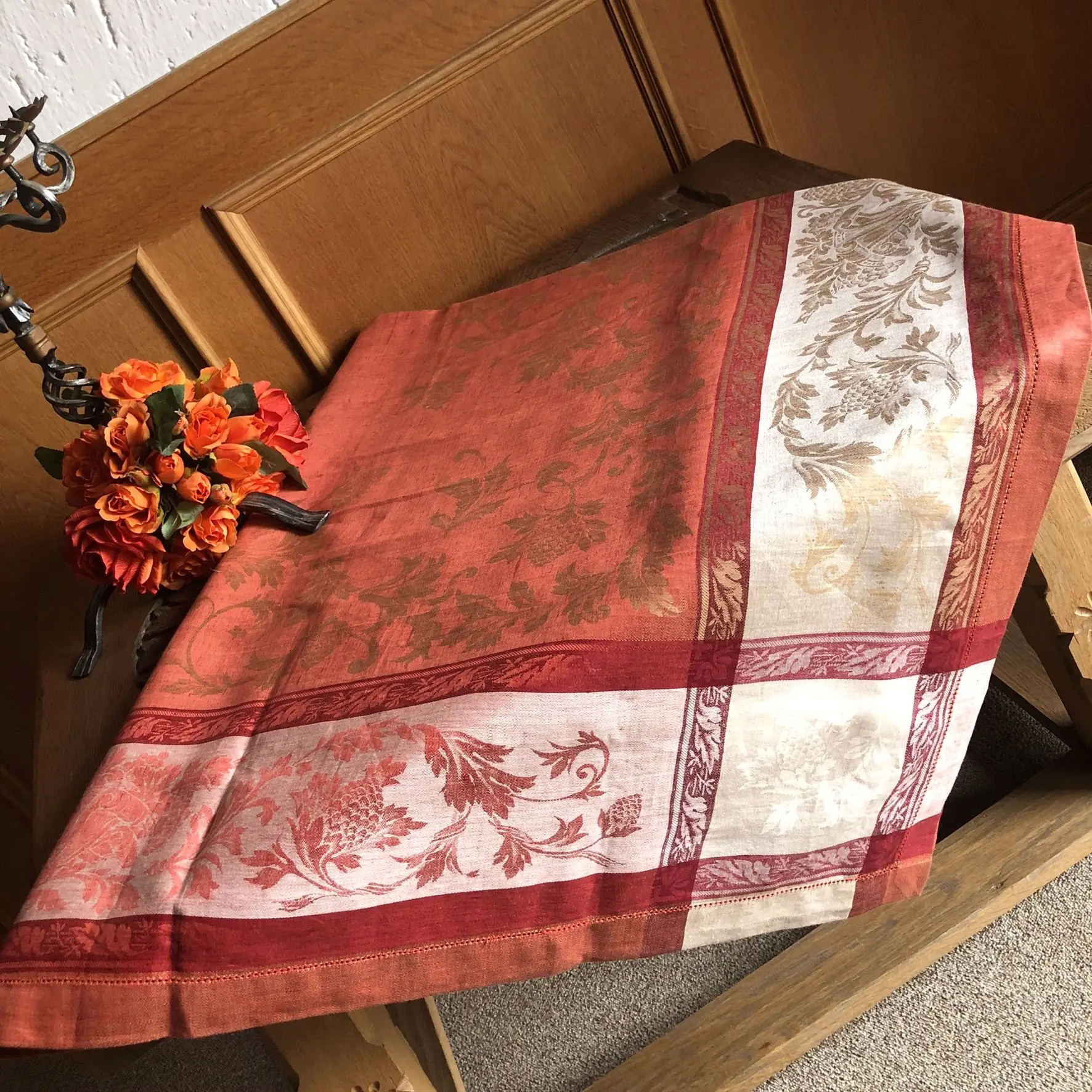 Leinen Tischdecke in orange No. 2 – Bild 6 – Chiemgauer Heimatwerk Trachten-Onlineshop Leinen Tischdecke in orange No. 2 - Bild 6 - Chiemgauer Heimatwerk Trachten-Onlineshop