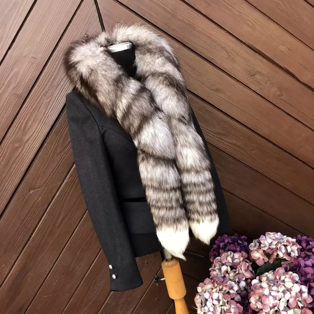 Pelz-Stola aus Fuchs in grau – Bild 1 – Chiemgauer Heimatwerk Trachten-Onlineshop Pelz-Stola aus Fuchs in grau - Bild 1 - Chiemgauer Heimatwerk Trachten-Onlineshop