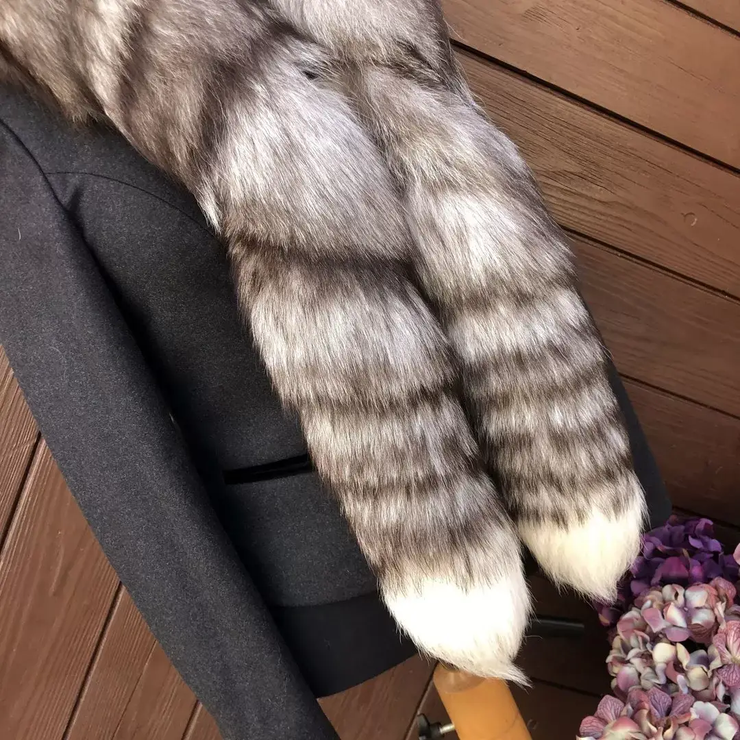 Pelz-Stola aus Fuchs in grau – Bild 10 – Chiemgauer Heimatwerk Trachten-Onlineshop Pelz-Stola aus Fuchs in grau - Bild 10 - Chiemgauer Heimatwerk Trachten-Onlineshop