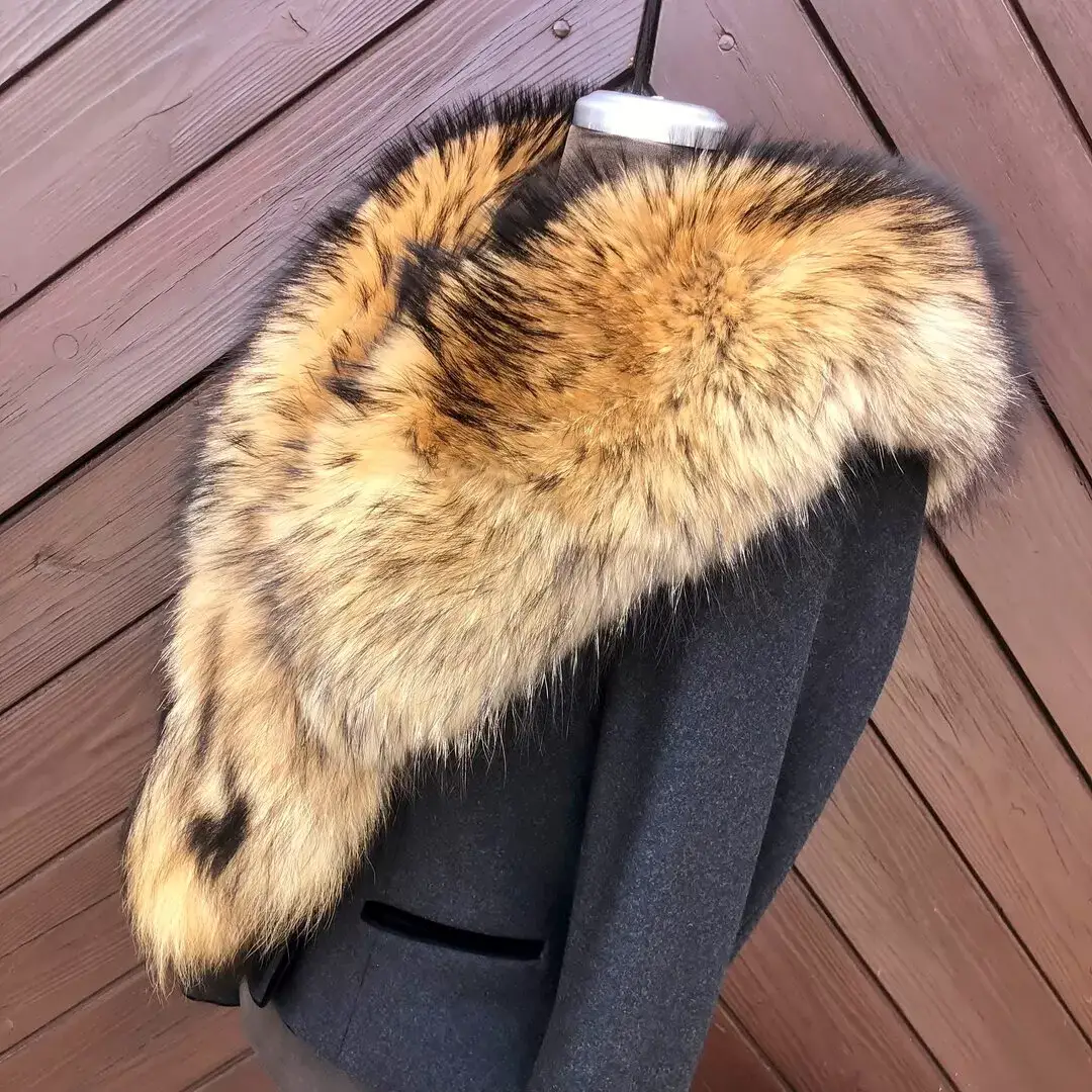 Pelz-Stola für Schalk Tracht und Leonhardi – Bild 3 – Chiemgauer Heimatwerk Trachten-Onlineshop Pelz-Stola für Schalk Tracht und Leonhardi - Bild 3 - Chiemgauer Heimatwerk Trachten-Onlineshop