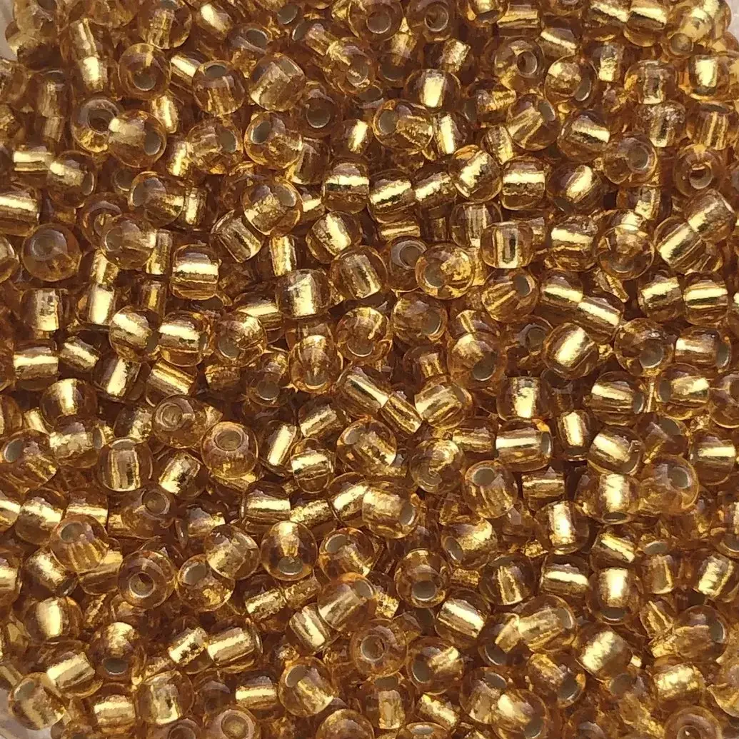 Rocailles Glasperlen gold No. 35 – Bild 1 – Chiemgauer Heimatwerk Trachten-Onlineshop Rocailles Glasperlen gold No. 35 - Bild 1 - Chiemgauer Heimatwerk Trachten-Onlineshop
