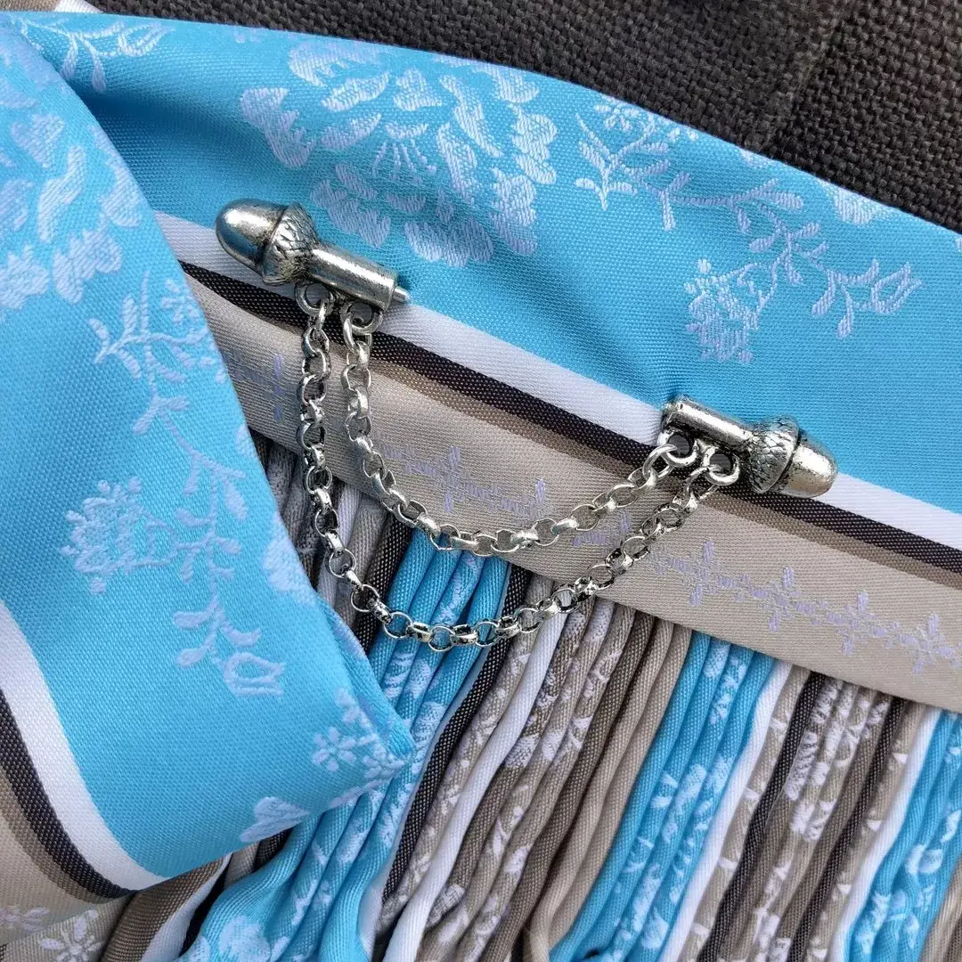 Schürzennadel Tuchnadel klein anik-silber – Bild 1 – Chiemgauer Heimatwerk Trachten-Onlineshop Schürzennadel Tuchnadel klein anik-silber - Bild 1 - Chiemgauer Heimatwerk Trachten-Onlineshop
