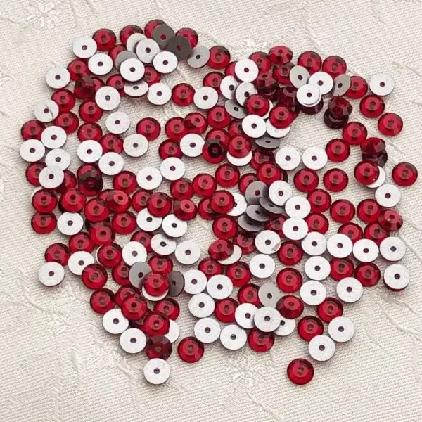 Swarovski Lochstrass weinrot 5 mm – Bild 1 – Chiemgauer Heimatwerk Trachten-Onlineshop Swarovski Lochstrass weinrot 5 mm - Bild 1 - Chiemgauer Heimatwerk Trachten-Onlineshop