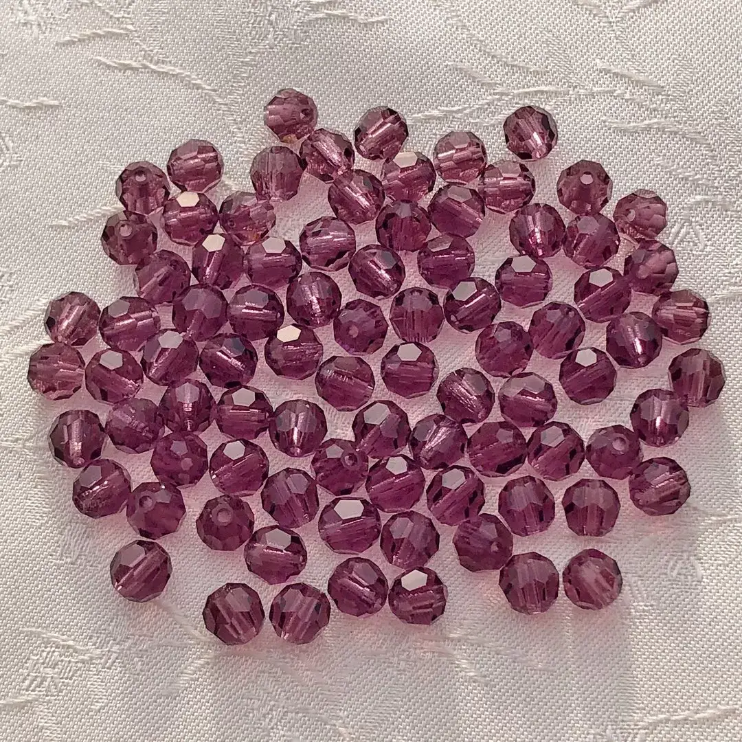 Swarovski Perle geschliffen amethyst 4 mm – Bild 1 – Chiemgauer Heimatwerk Trachten-Onlineshop Swarovski Perle geschliffen amethyst 4 mm - Bild 1 - Chiemgauer Heimatwerk Trachten-Onlineshop
