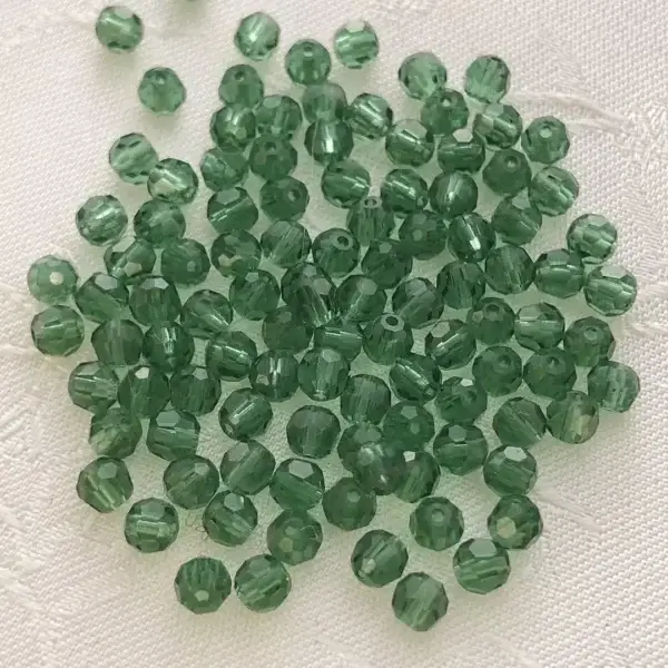 Swarovski Perle geschliffen turmaline 3 mm – Bild 1 – Chiemgauer Heimatwerk Trachten-Onlineshop Swarovski Perle geschliffen turmaline 3 mm - Bild 1 - Chiemgauer Heimatwerk Trachten-Onlineshop