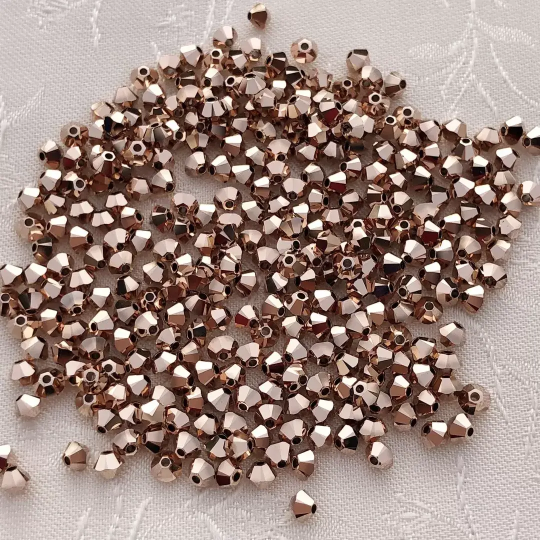 Swarovski Rhombe geschliffen roségold 3 mm – Bild 1 – Chiemgauer Heimatwerk Trachten-Onlineshop Swarovski Rhombe geschliffen roségold 3 mm - Bild 1 - Chiemgauer Heimatwerk Trachten-Onlineshop
