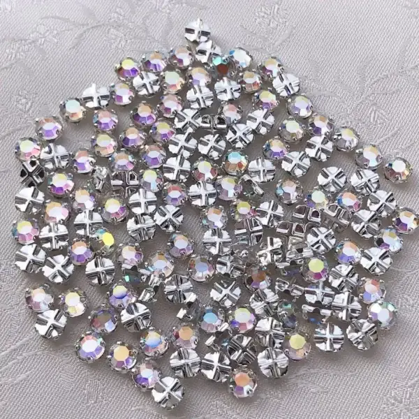 Swarovski Strassstein annähbar kristall AB SS 16 No. 54 – Bild 1 – Chiemgauer Heimatwerk Trachten-Onlineshop Swarovski Strassstein annähbar kristall AB SS 16 No. 54 - Bild 1 - Chiemgauer Heimatwerk Trachten-Onlineshop