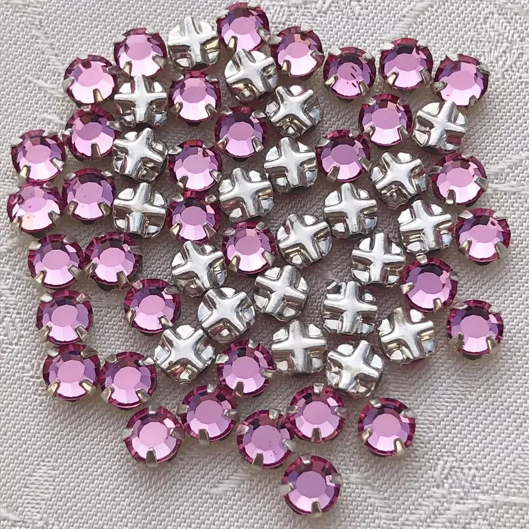 Swarovski Strassstein annähbar rosa SS 12 No. 61 – Bild 1 – Chiemgauer Heimatwerk Trachten-Onlineshop Swarovski Strassstein annähbar rosa SS 12 No. 61 - Bild 1 - Chiemgauer Heimatwerk Trachten-Onlineshop