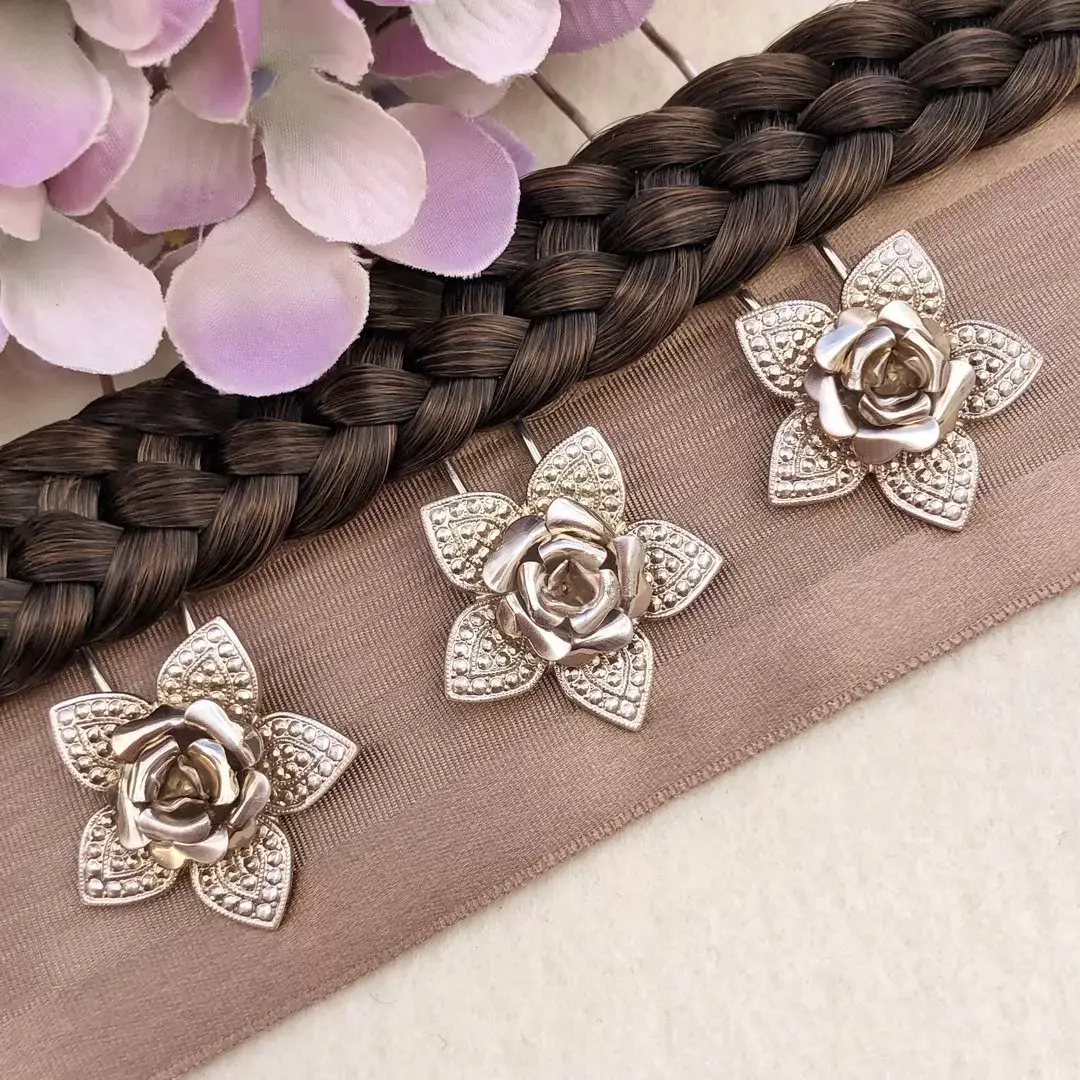 Trachten-Haarnadel mit Rose in champagner – Bild 1 – Chiemgauer Heimatwerk Trachten-Onlineshop Trachten-Haarnadel mit Rose in champagner - Bild 1 - Chiemgauer Heimatwerk Trachten-Onlineshop