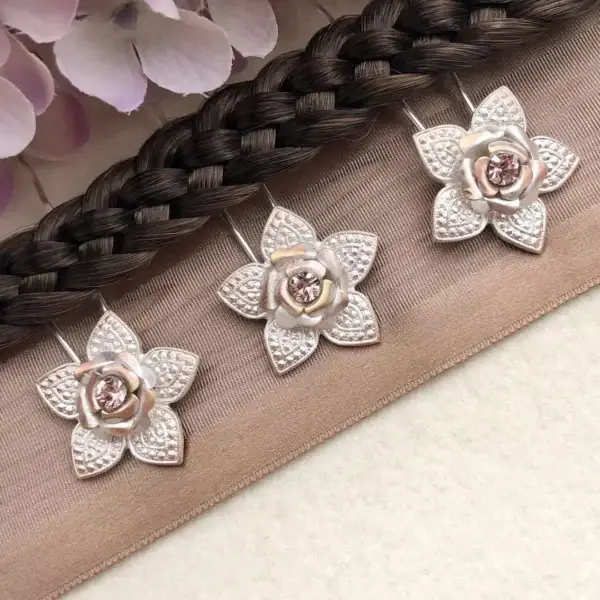 Trachten-Haarnadel mit Swarovski in rosรฉ No. 5 – Bild 1 – Chiemgauer Heimatwerk Trachten-Onlineshop Trachten-Haarnadel mit Swarovski in rosรฉ No. 5 - Bild 1 - Chiemgauer Heimatwerk Trachten-Onlineshop