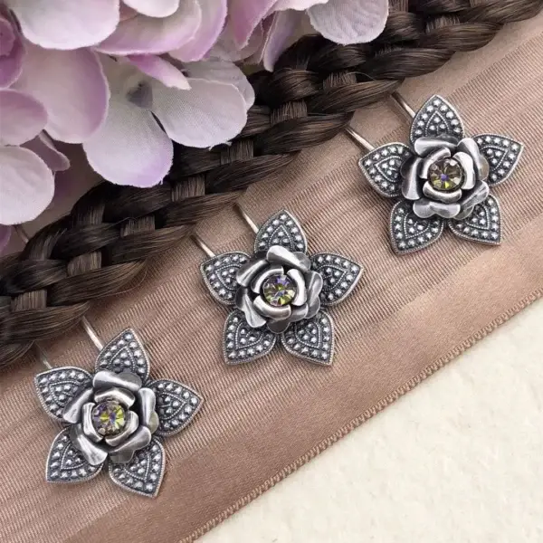 Trachten-Haarnadel mit Swarovski in vitrail – Bild 1 – Chiemgauer Heimatwerk Trachten-Onlineshop Trachten-Haarnadel mit Swarovski in vitrail - Bild 1 - Chiemgauer Heimatwerk Trachten-Onlineshop