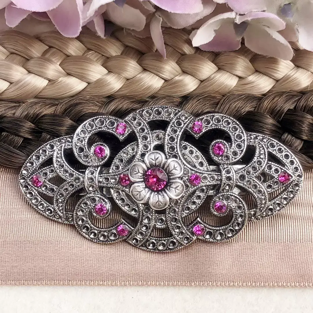 Trachten-Haarspange mit Swarovski Steinen No. 18 – Bild 15 – Chiemgauer Heimatwerk Trachten-Onlineshop Trachten-Haarspange mit Swarovski Steinen No. 18 - Bild 15 - Chiemgauer Heimatwerk Trachten-Onlineshop