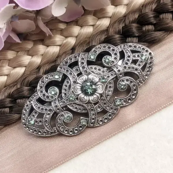 Trachten-Haarspange mit Swarovski Steinen No. 20 – Bild 1 – Chiemgauer Heimatwerk Trachten-Onlineshop Trachten-Haarspange mit Swarovski Steinen No. 20 - Bild 1 - Chiemgauer Heimatwerk Trachten-Onlineshop