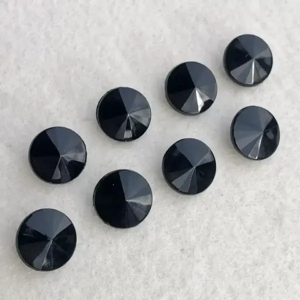Trachtenknopf aus echtem Glas schwarz No. 48 - Bild 1 - Chiemgauer Heimatwerk Trachten-Onlineshop