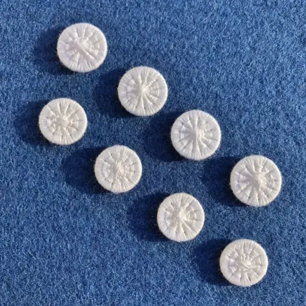 Trachtenknopf Wäscheknopf Zwirnknopf 14 mm – Bild 1 – Chiemgauer Heimatwerk Trachten-Onlineshop Trachtenknopf Wäscheknopf Zwirnknopf 14 mm - Bild 1 - Chiemgauer Heimatwerk Trachten-Onlineshop