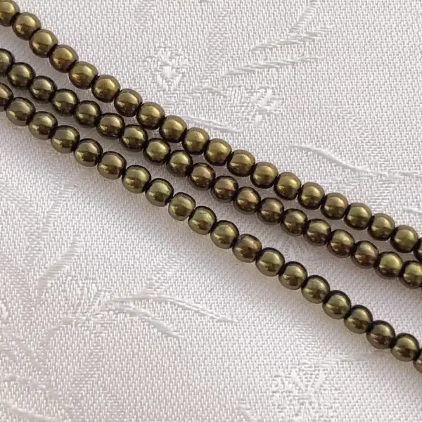 Wachsperlen oliv in 2,5 mm – Bild 1 – Chiemgauer Heimatwerk Trachten-Onlineshop Wachsperlen oliv in 2,5 mm - Bild 1 - Chiemgauer Heimatwerk Trachten-Onlineshop