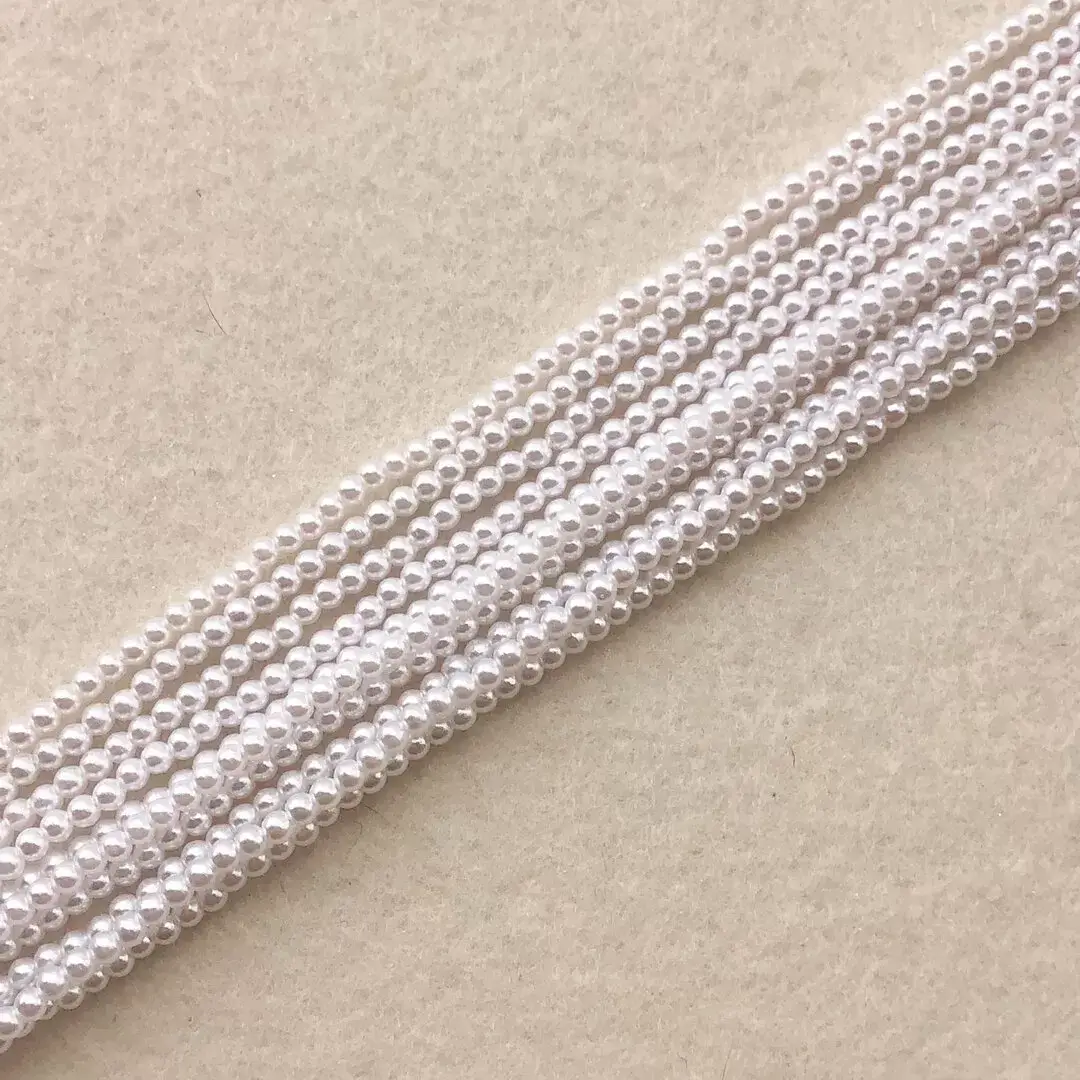 Wachsperlen weiß in 2,5 mm – Bild 1 – Chiemgauer Heimatwerk Trachten-Onlineshop Wachsperlen weiß in 2,5 mm - Bild 1 - Chiemgauer Heimatwerk Trachten-Onlineshop