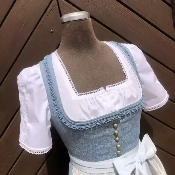 Waldorff Dirndlbluse kurzarm Miederbluse No. 1 – Bild 1 – Chiemgauer Heimatwerk Trachten-Onlineshop Waldorff Dirndlbluse kurzarm Miederbluse No. 1 - Bild 1 - Chiemgauer Heimatwerk Trachten-Onlineshop