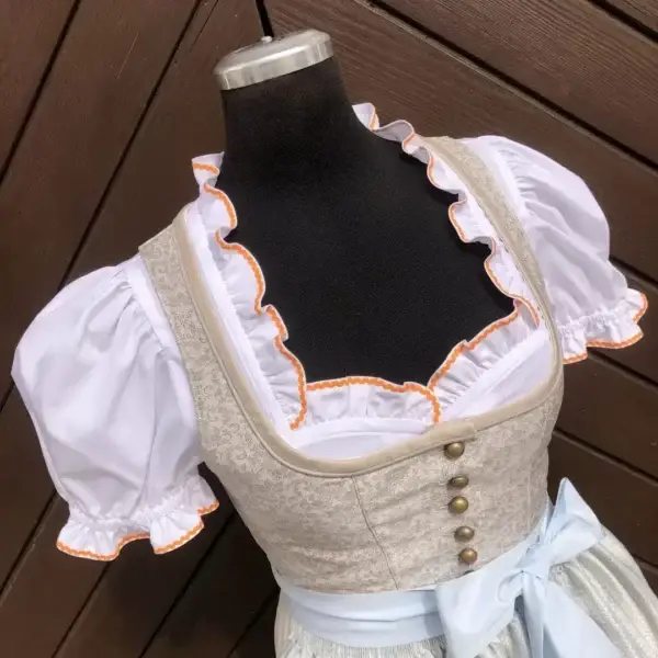 Waldorff Dirndlbluse kurzarm mit Zackenlitze orange – Bild 1 – Chiemgauer Heimatwerk Trachten-Onlineshop Waldorff Dirndlbluse kurzarm mit Zackenlitze orange - Bild 1 - Chiemgauer Heimatwerk Trachten-Onlineshop