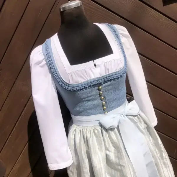 Waldorff Dirndlbluse langarm Miederbluse No. 14 – Bild 1 – Chiemgauer Heimatwerk Trachten-Onlineshop Waldorff Dirndlbluse langarm Miederbluse No. 14 - Bild 1 - Chiemgauer Heimatwerk Trachten-Onlineshop