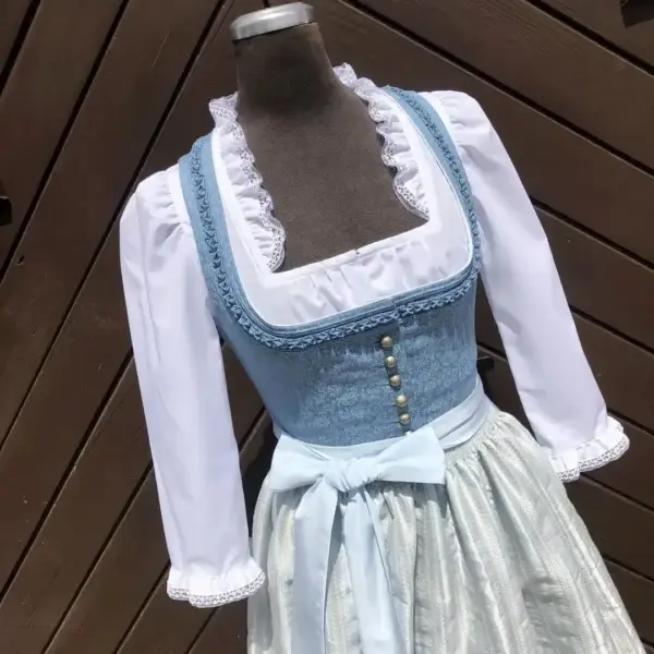Waldorff Dirndlbluse langarm Miederbluse No. 3 – Bild 1 – Chiemgauer Heimatwerk Trachten-Onlineshop Waldorff Dirndlbluse langarm Miederbluse No. 3 - Bild 1 - Chiemgauer Heimatwerk Trachten-Onlineshop