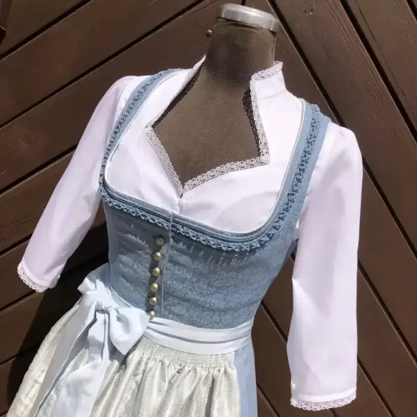 Waldorff Dirndlbluse langarm mit Herzausschnitt – Bild 1 – Chiemgauer Heimatwerk Trachten-Onlineshop Waldorff Dirndlbluse langarm mit Herzausschnitt - Bild 1 - Chiemgauer Heimatwerk Trachten-Onlineshop