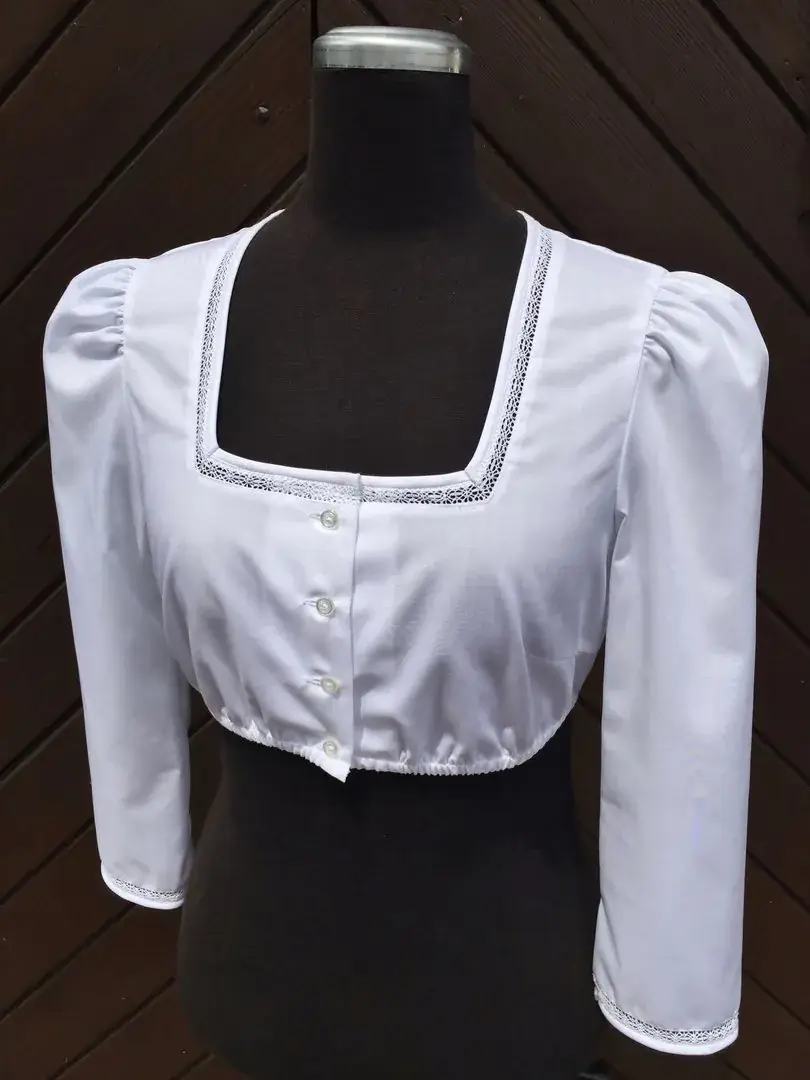 Waldorff Dirndlbluse Miederbluse mit Spitze – Bild 1 – Chiemgauer Heimatwerk traditioneller Trachten-Onlineshop Waldorff Dirndlbluse Miederbluse mit Spitze - Bild 1 - Chiemgauer Heimatwerk traditioneller Trachten-Onlineshop