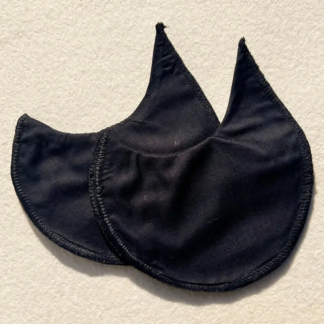 Armblätter Schweißblätter schwarz – Bild 4 – Chiemgauer Heimatwerk Trachten-Onlineshop Armblätter Schweißblätter schwarz - Bild 4 - Chiemgauer Heimatwerk Trachten-Onlineshop