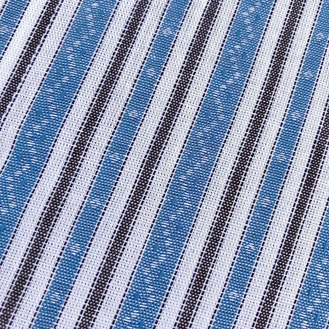 Arzberger Trachtenhemd Stehkragen gestreift No. 79 – Bild 12 – Chiemgauer Heimatwerk Trachten-Onlineshop Arzberger Trachtenhemd Stehkragen gestreift No. 79 - Bild 12 - Chiemgauer Heimatwerk Trachten-Onlineshop