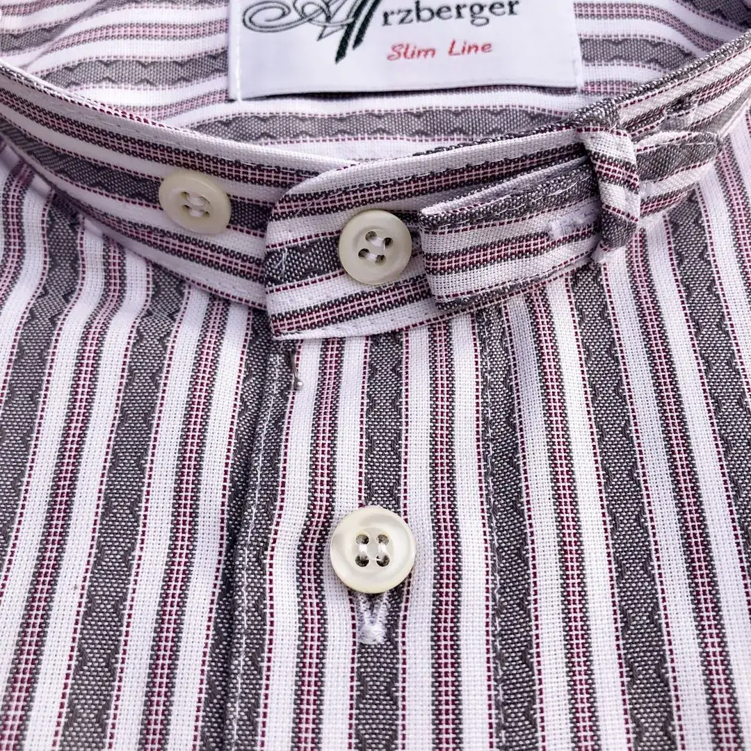 Arzberger Trachtenhemd Stehkragen gestreift No. 80 – Bild 13 – Chiemgauer Heimatwerk Trachten-Onlineshop Arzberger Trachtenhemd Stehkragen gestreift No. 80 - Bild 13 - Chiemgauer Heimatwerk Trachten-Onlineshop