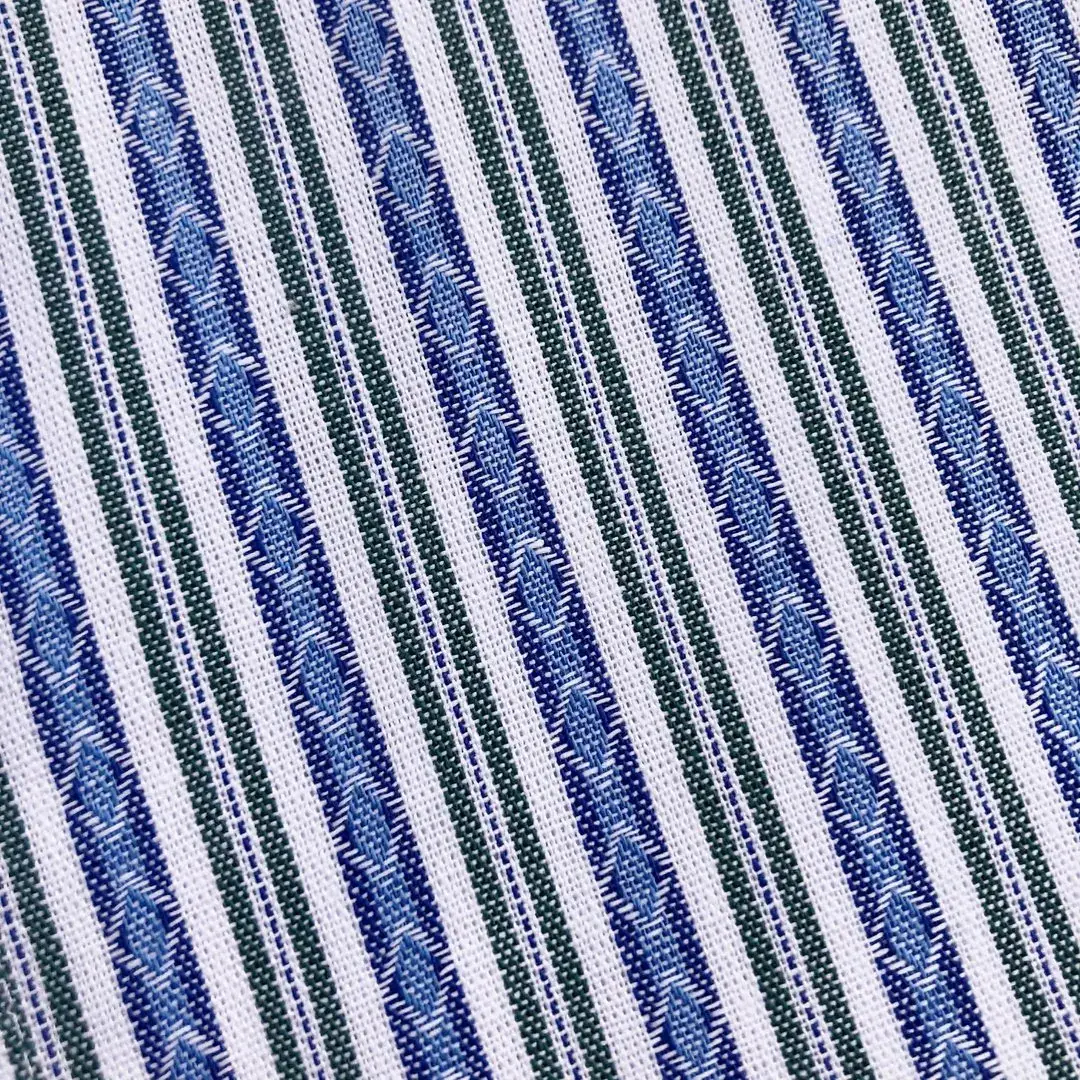 Arzberger Trachtenhemd Stehkragen gestreift No. 85 – Bild 13 – Chiemgauer Heimatwerk Trachten-Onlineshop Arzberger Trachtenhemd Stehkragen gestreift No. 85 - Bild 13 - Chiemgauer Heimatwerk Trachten-Onlineshop