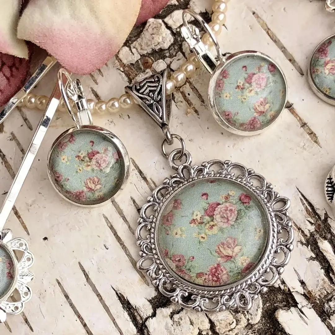 Dirndlschmuck Trachtenschmuck-Set für Damen No. 167 – Bild 11 – Chiemgauer Heimatwerk Trachten-Onlineshop Dirndlschmuck Trachtenschmuck-Set für Damen No. 167 - Bild 11 - Chiemgauer Heimatwerk Trachten-Onlineshop